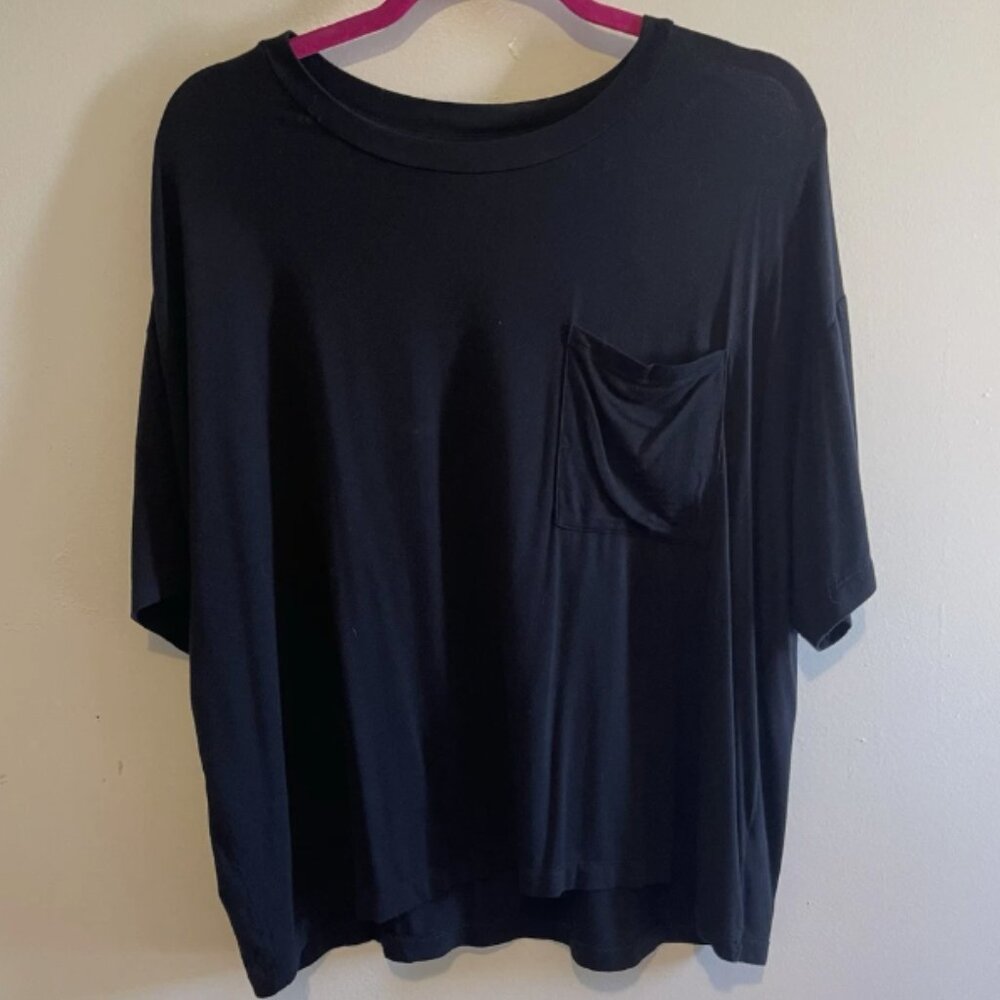 Aerie Black Basic Short Sleeve Pocket T-Shirt Tee Relaxed Size Small NEW NWOT